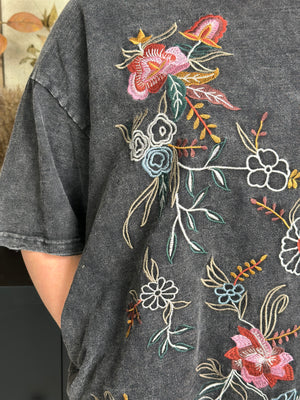 Mineral Wash Floral Embroidered Tee