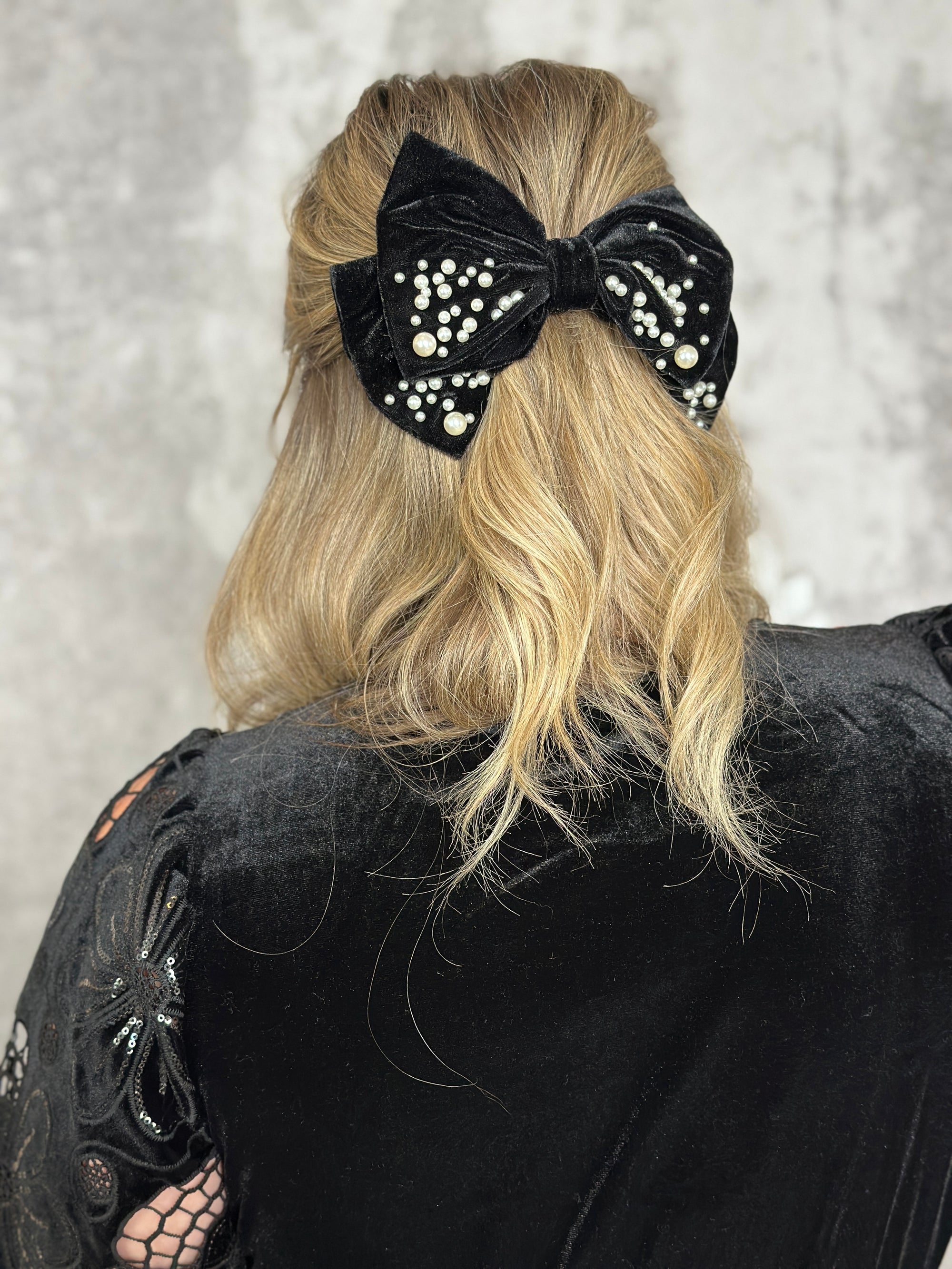 Black Bow Hair Clip - 2 Styles