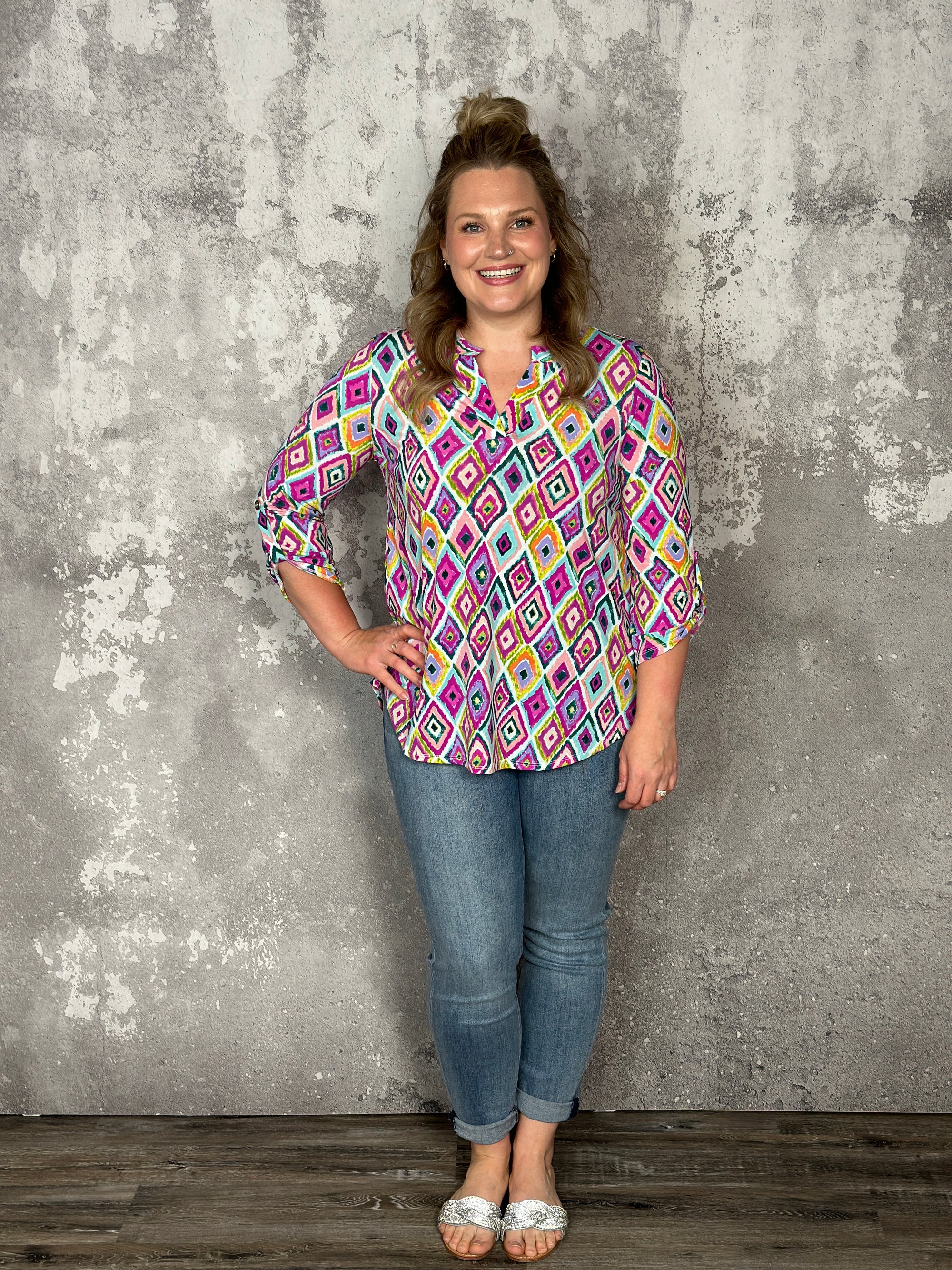 The Wrinkle Free Lizzie Top - Geo Abstract (SMALL LEFT) FINAL SALE