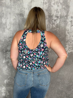 Wrinkle Free Floral Tank with Button Detail (Small - 3X)