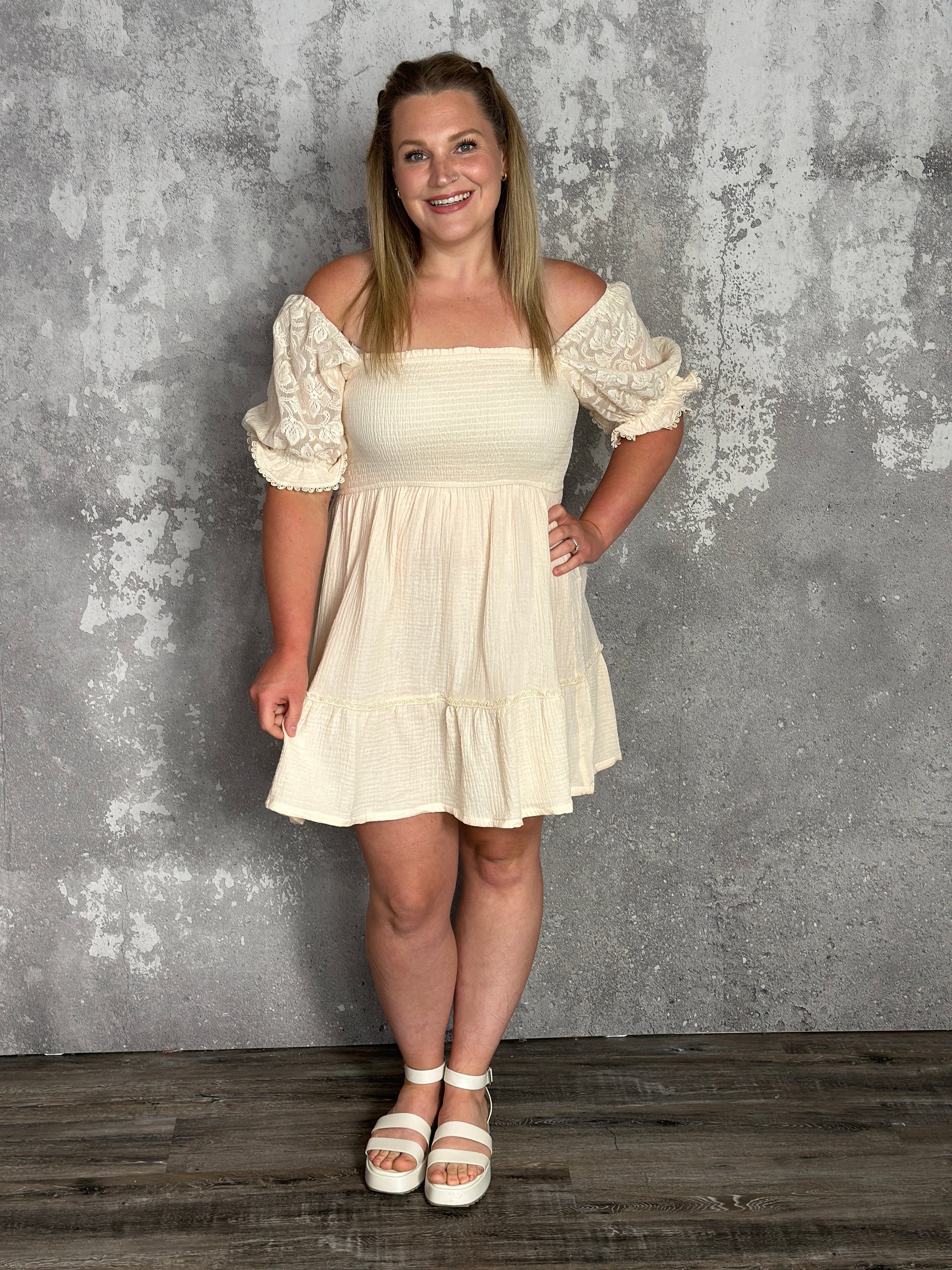 Cream Ruched Body Gauze Dress with Lace Sleeve Detail