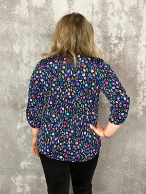 The Wrinkle Free Lizzie Top - Navy Multi Floral (Small - 3X)