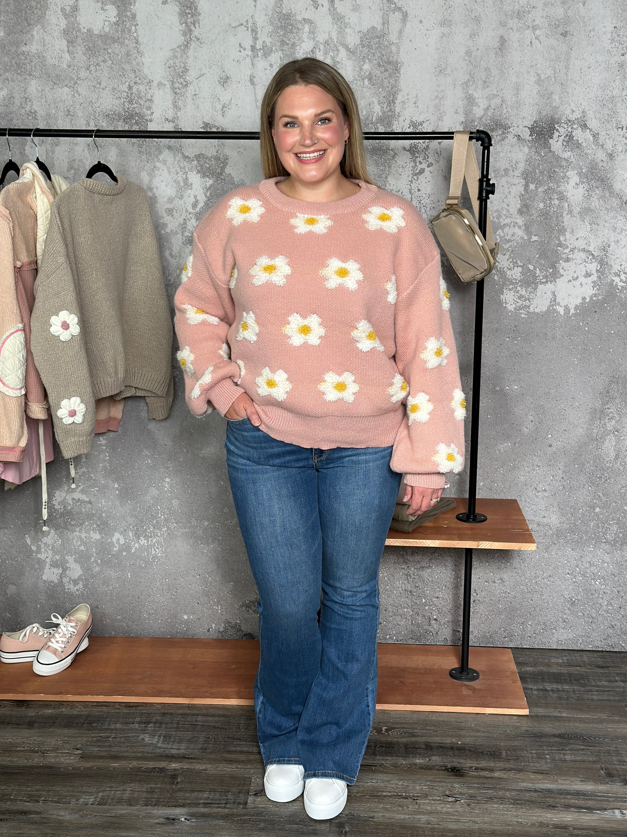 Darlin' Daisy Sweater - Blush