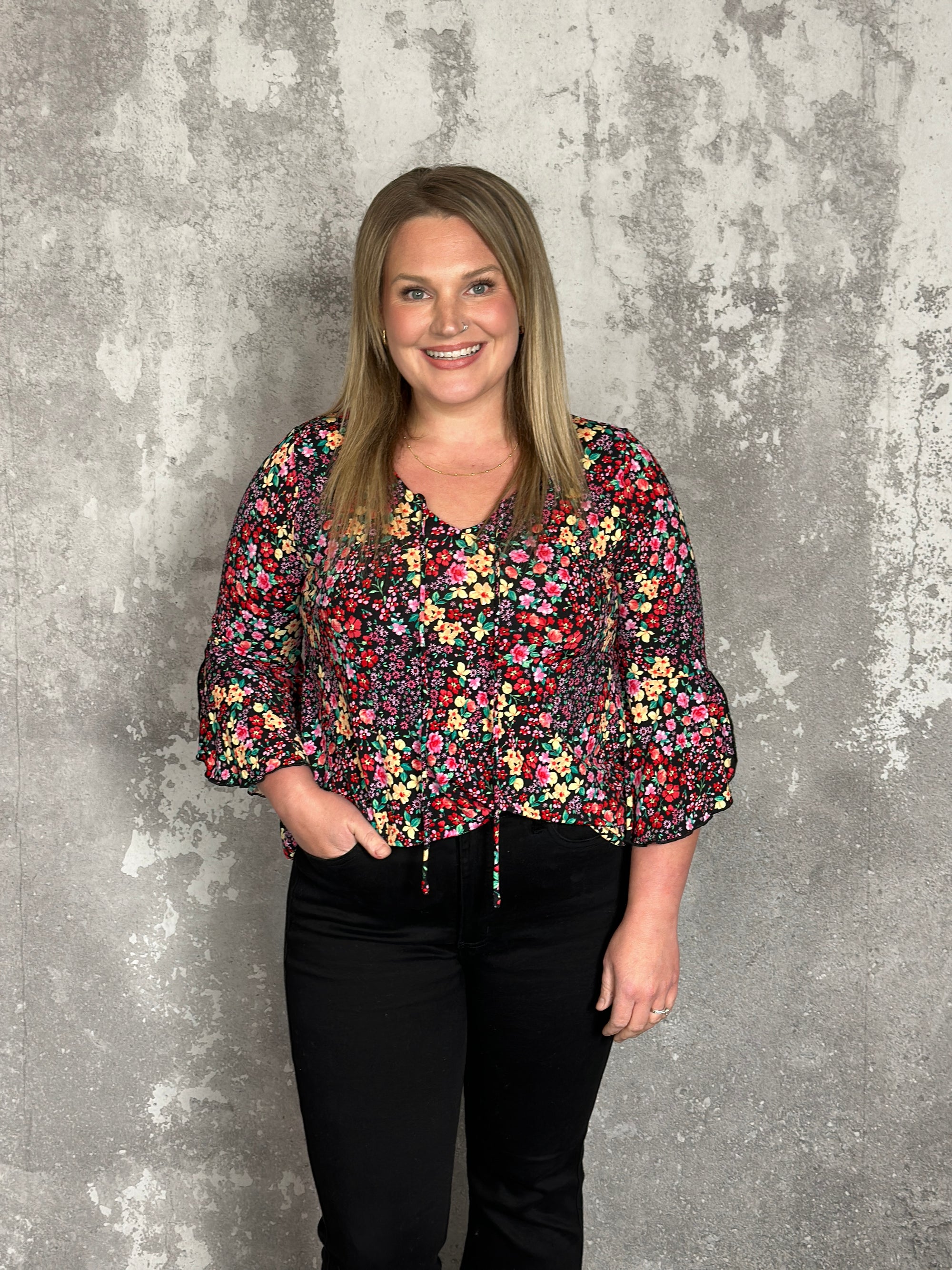 The Wrinkle Free 3/4 Ruffle Sleeve Lizzie Top - Navy Multi Floral (Small - 3X)