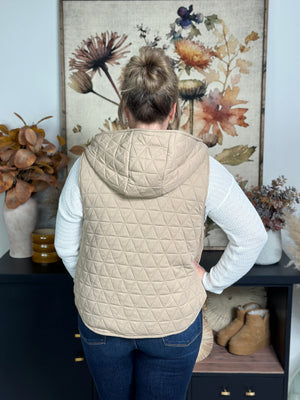 The Quinn Quilted Vest - Taupe