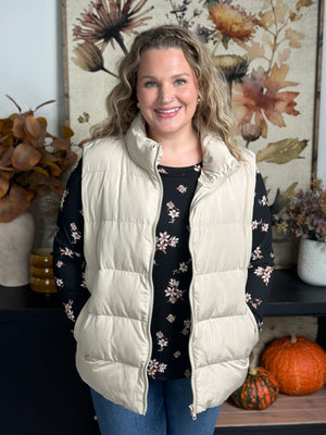 Cream Puffer Vest (Curvy Only)