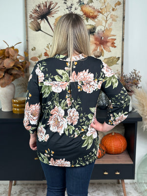 The Wrinkle Free Lizzie Top - Black with Blush/Olive Florals (Small - 3X)